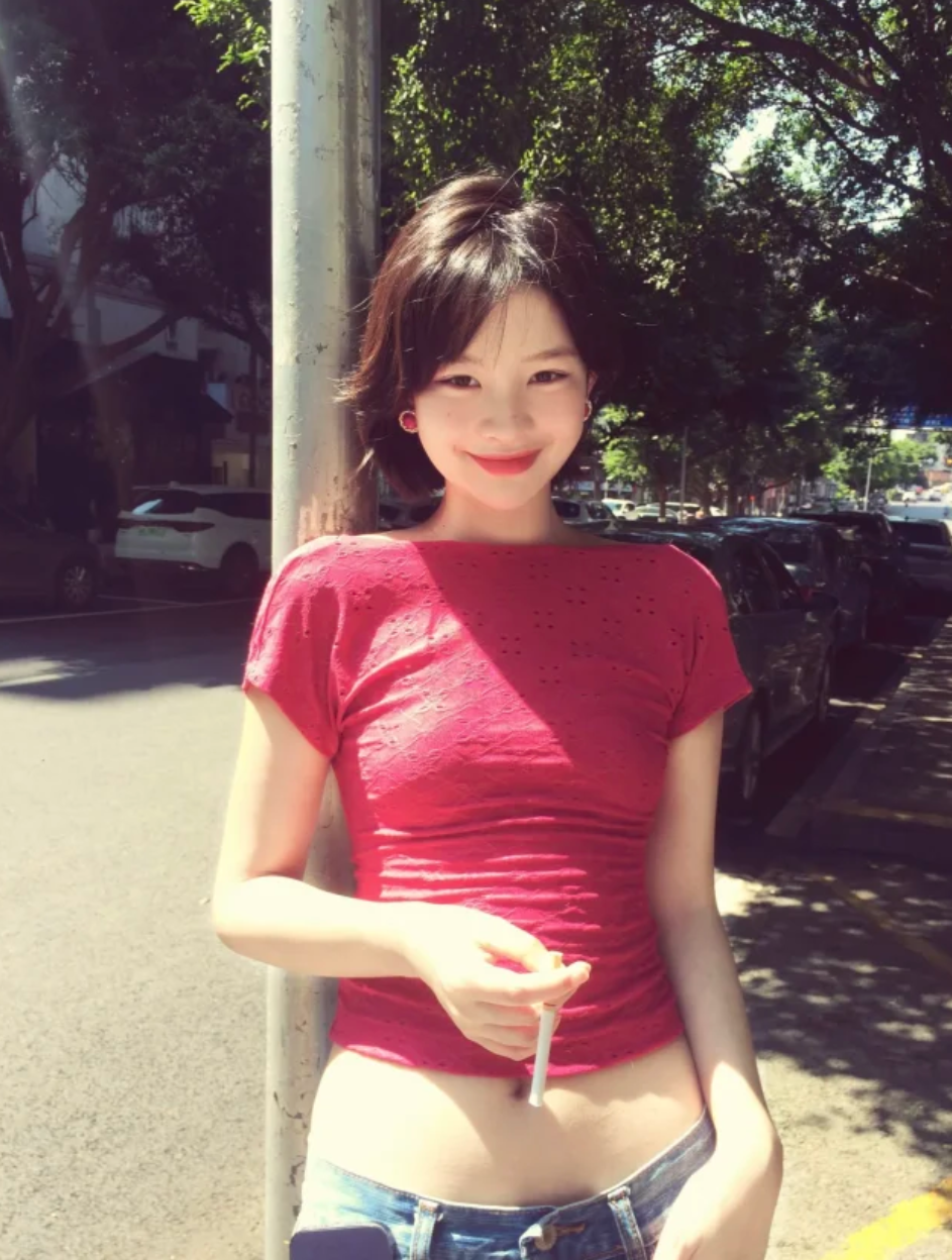 我那爱打扮的小姨！！！
