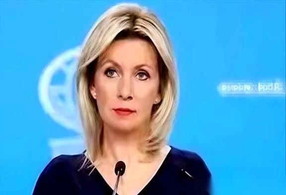 俄罗斯外交部，突然甩出一份文件。内容很短：愿意跟北约、欧盟签“互不侵犯条约”，