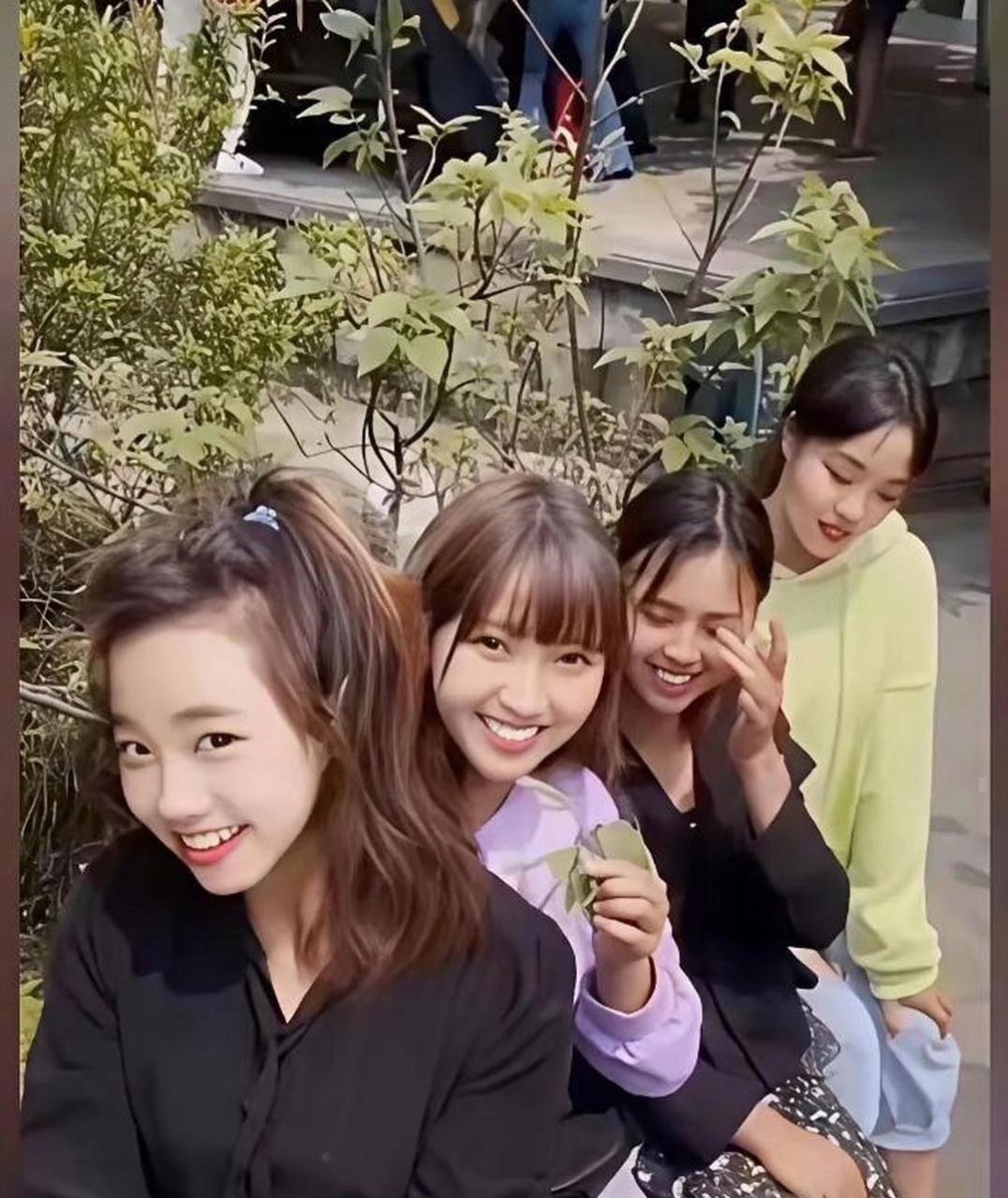 开了美颜，谁都是大美女！