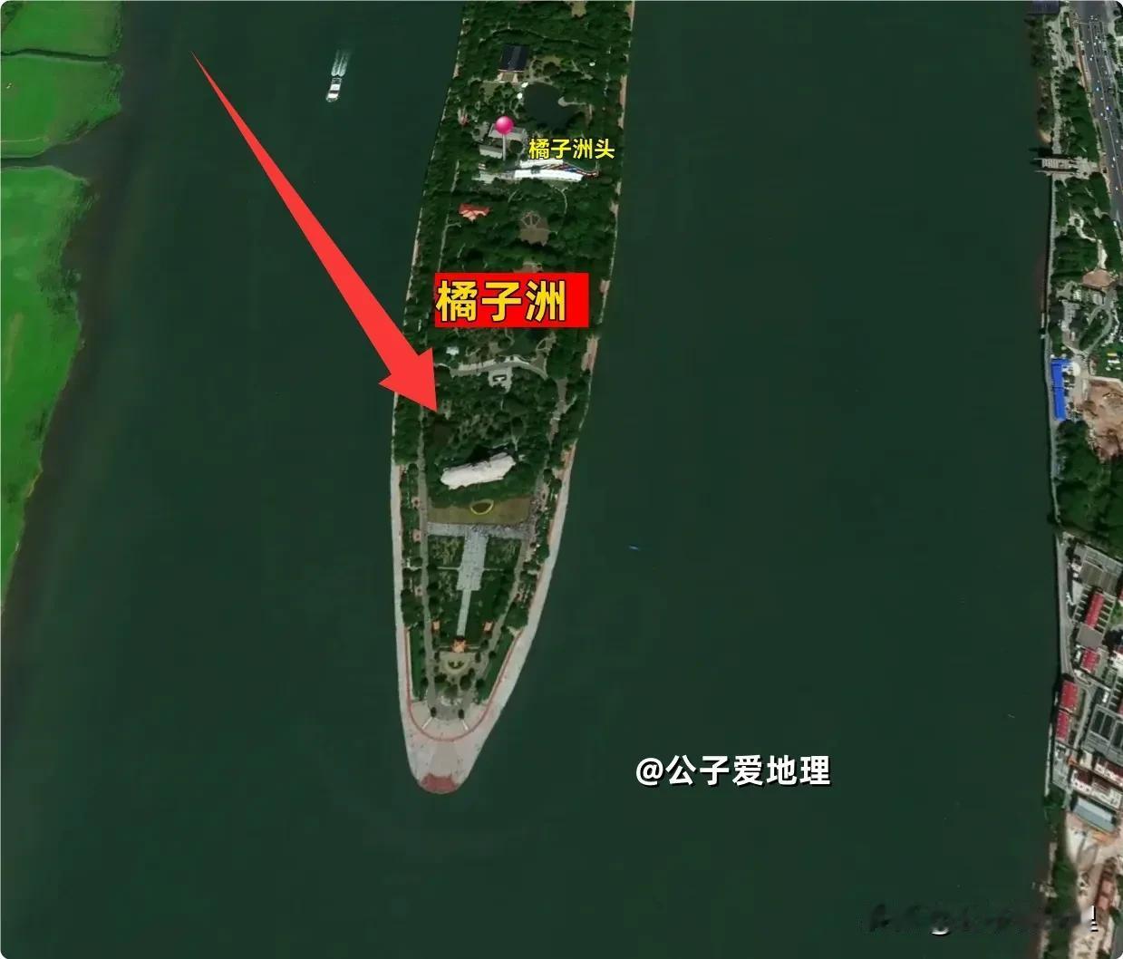 90年代的惊人抉择：他为什么宁可得罪全场，也要把橘子洲让给千万平民？如果没有