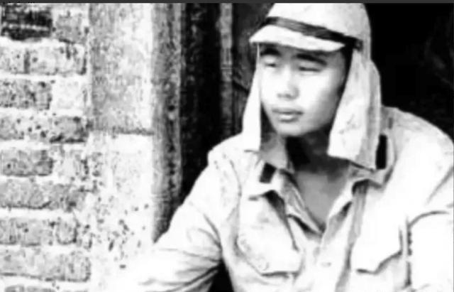 1942年，一个日军带着26名被俘的八路军来到根据地，向八路军投降。自他来了以后