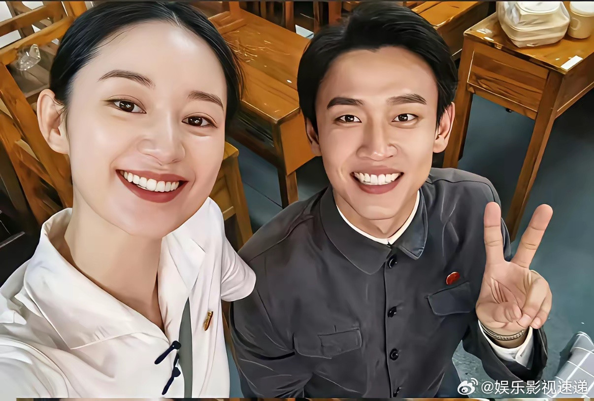 果然还是郝蕾说得对：人不红是原罪，人红了什么都对！3月1日，郭晓婷和王天辰双双冲