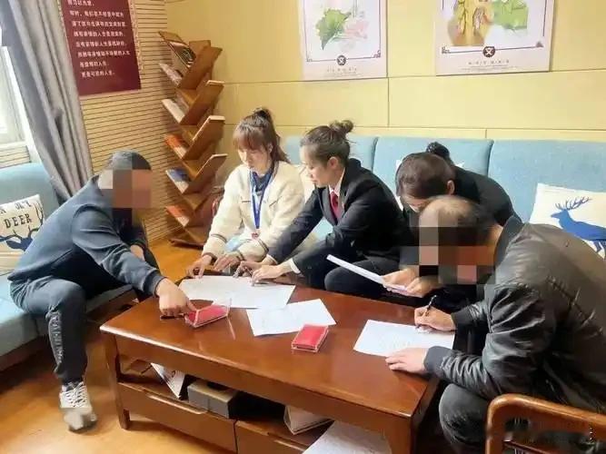 心寒至极！浙江嘉兴，38岁女子是父母的独生女，一直未婚。父母年轻时很能干，日子过
