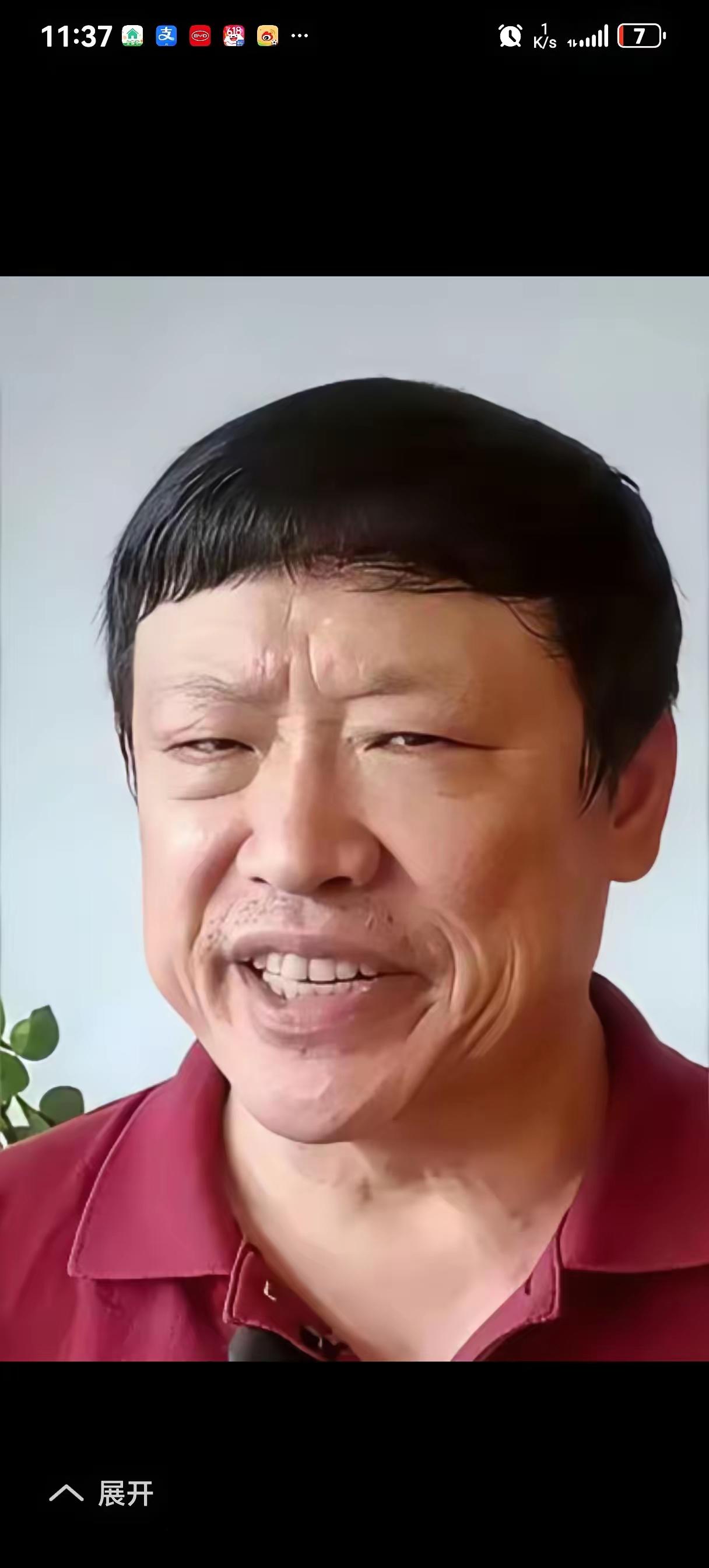 很多人认定胡锡进是一个有争议的小人物。我倒觉得胡锡进没有争议，他从退休的第一天起