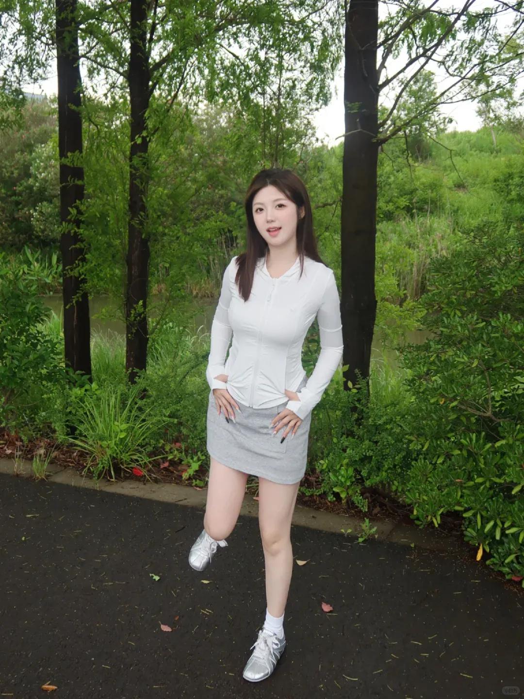 如果吻她一下会穷三年，但你愿意吗网约车司机的后视镜