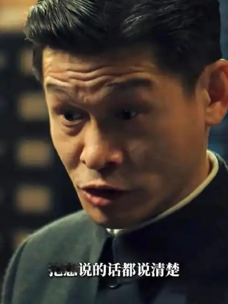 片酬百万骑电动车！余皑磊用皱纹换角色，4块钱撑起演员脊梁97年北漂，口袋只剩