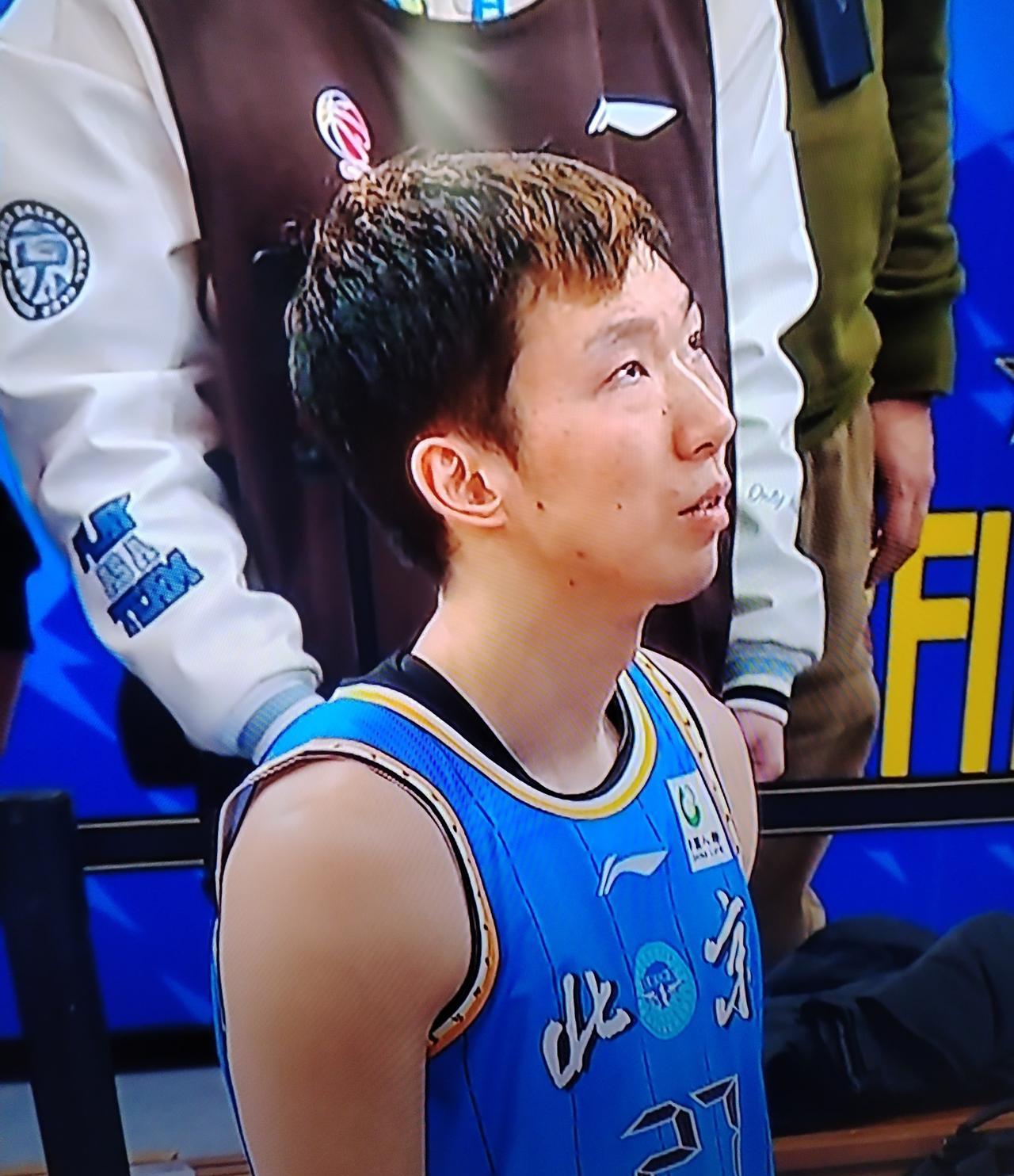 布朗无解三分裁判迷之判罚加杰曼致命失误，北京首钢迎来赛季首次失利！北京首钢陈