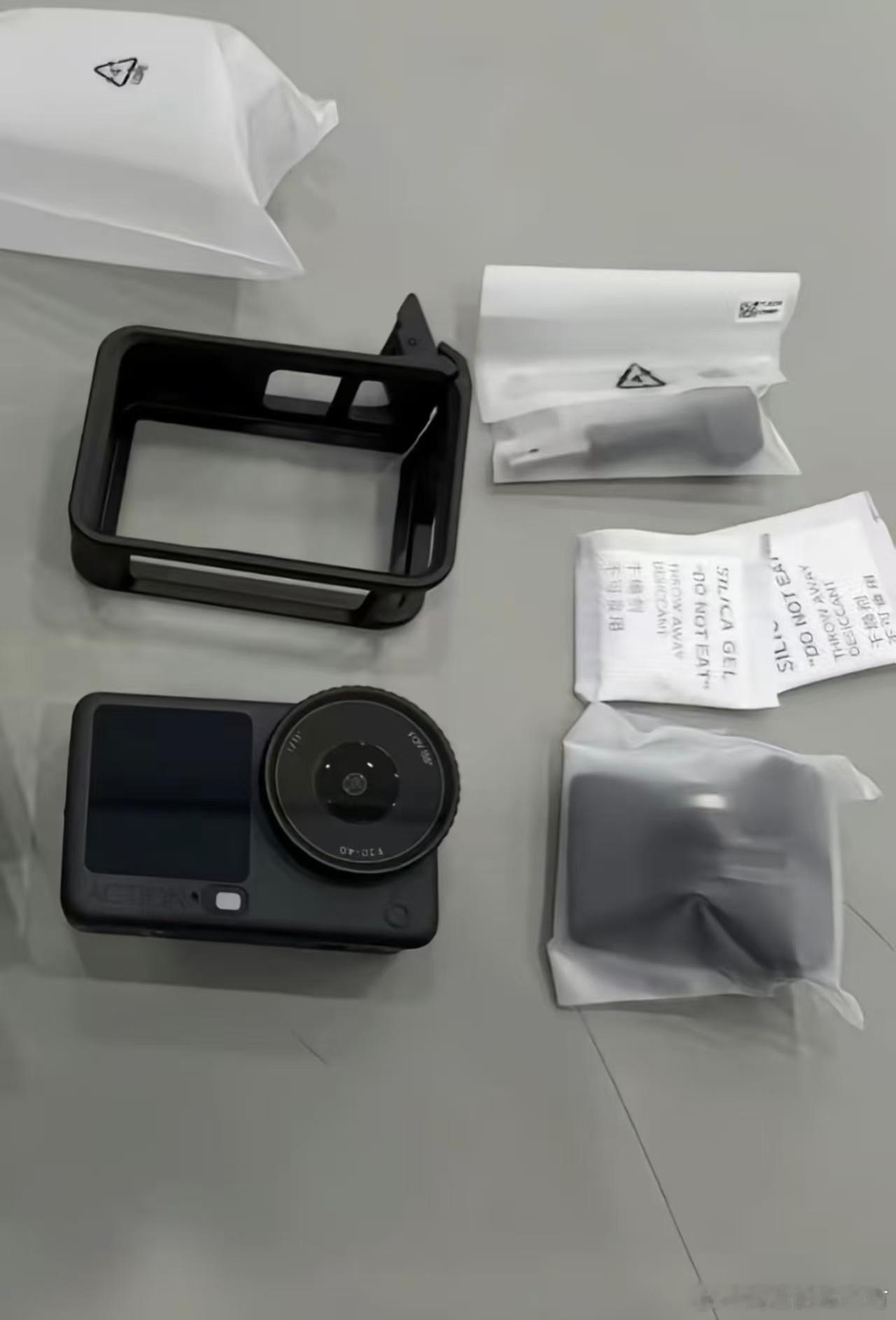 大疆OSMOAction6抢先看了整体造型基本与老款保持一致功能上理论上不会有