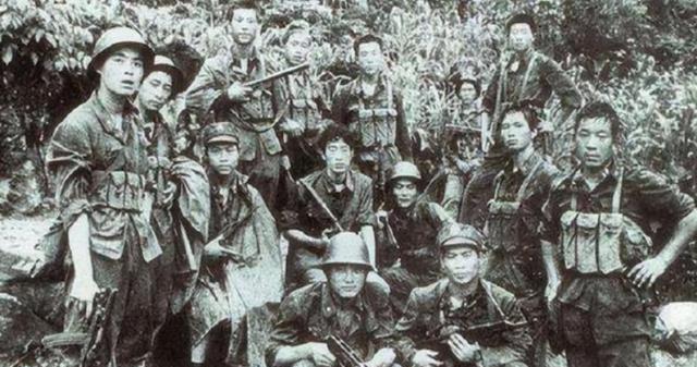 79年那一仗确实是把我们打醒了，所有的装备都验证了一下，首先部队要装备钢盔，五六