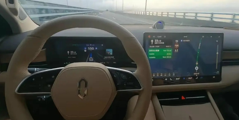 开了同事的问界M7，我才知道什么是智驾，什么是高水平！同事才提2个月不到的M