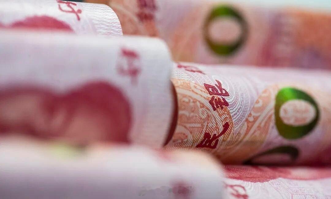 高盛预测:人民币未来会升值到到5.5。人民币未来可能每年有序升值约3%—5%，