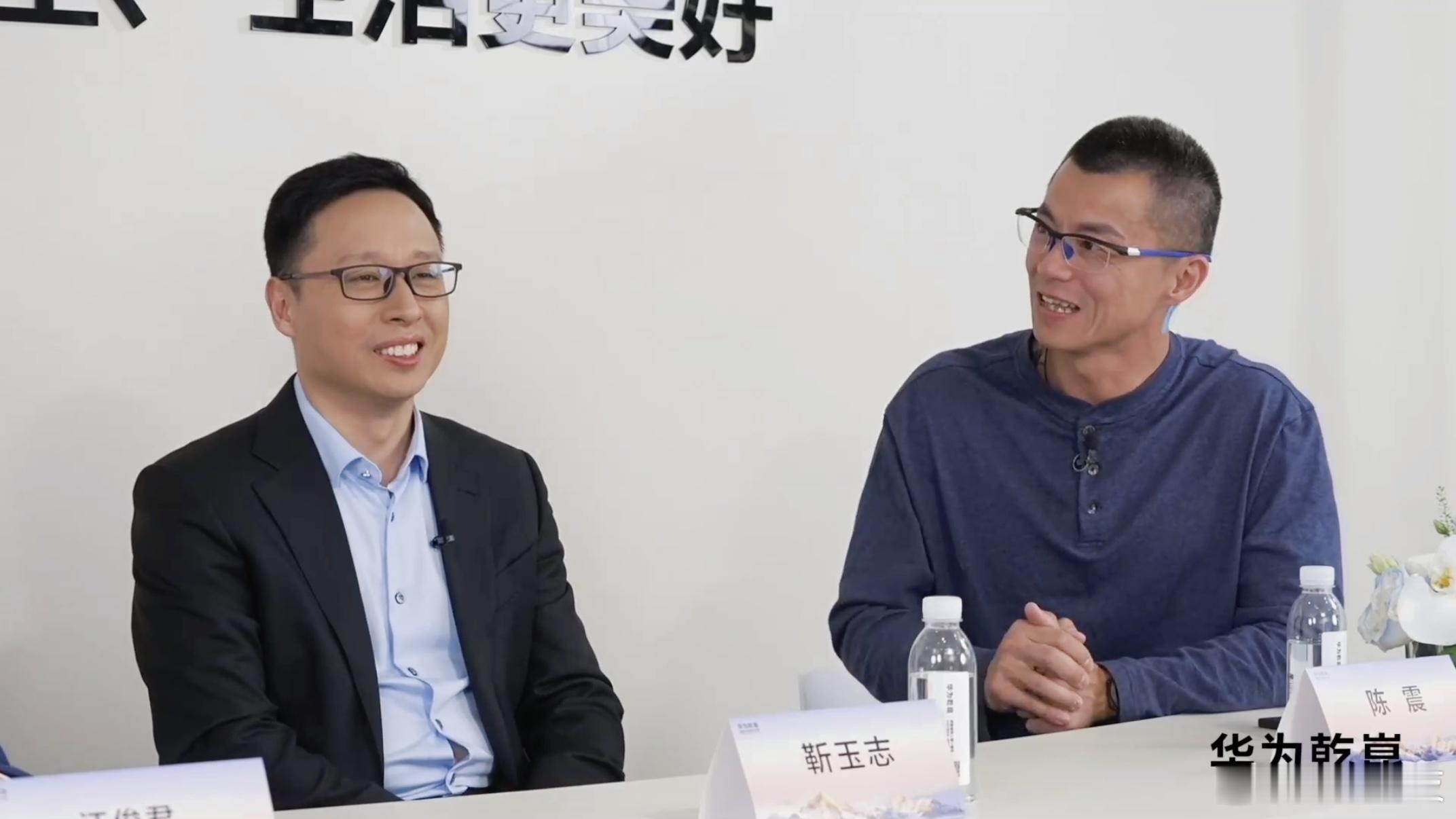 车还没正式亮相陈震居然提前看到了实车，还追问起了价格区间，看来陈震是真感兴趣啊，