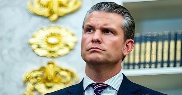 又提到中国！近日，俄新社消息报道，美国国防部长赫格塞思明确表示，世界已经进入了一