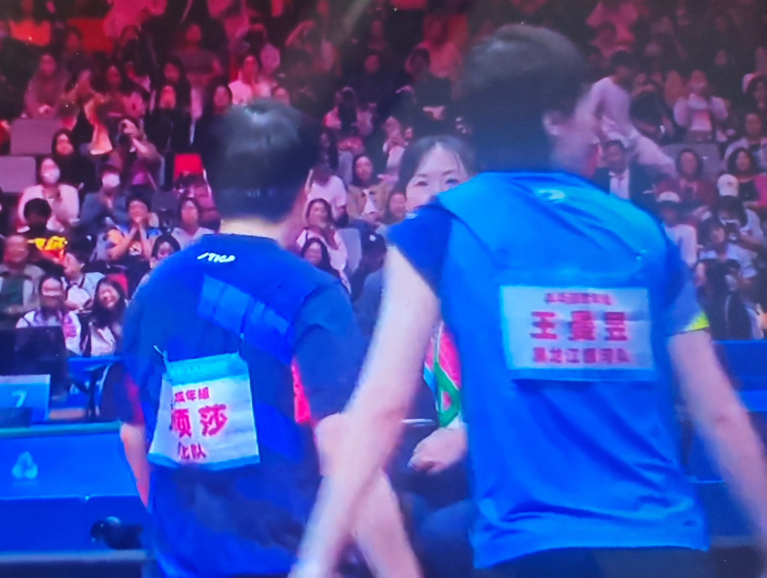 孙颖莎还真干不过状态不错的王曼昱，好几次了，感觉是下风这次明显王曼昱状态更好，4