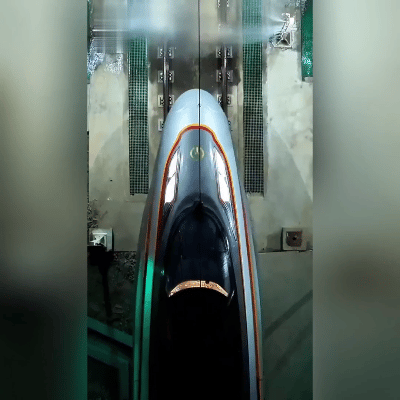 神速！复兴号5分钟“冲凉”，央视都夸春运第一天，复兴号的“洗澡”速度看呆人