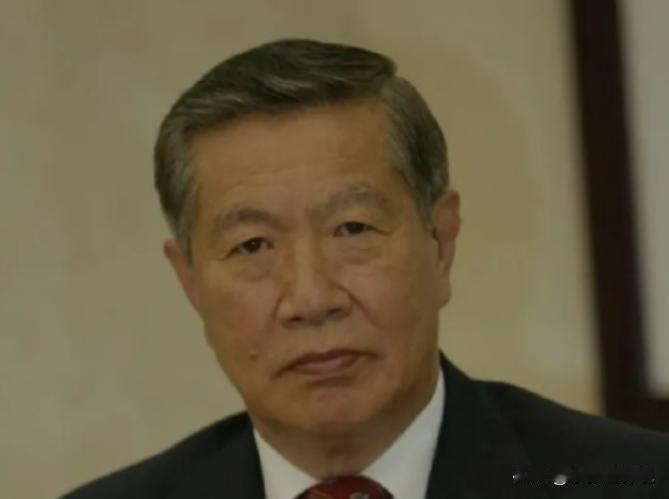 2023年，联邦法院裁定——李昌钰伪造证据罪名成立。这一判决出来，全网都炸了。曾