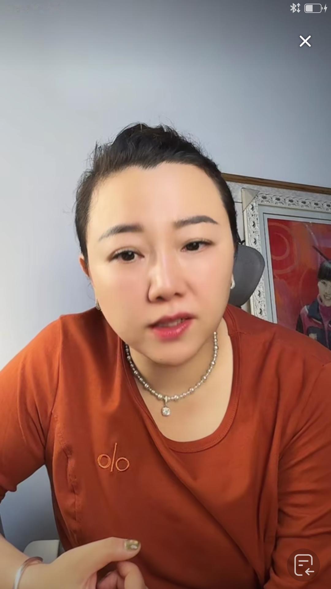 【中国女篮名将马增玉直播间盛赞中国男篮，直言到这是中国男篮继去年亚洲杯后，打得最