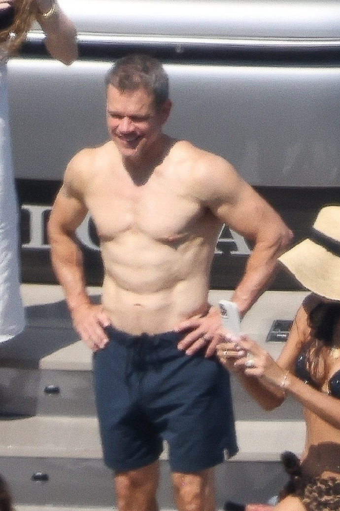 54岁马特达蒙身材现年54岁的荷里活影星马特·达蒙（MattDamon），最