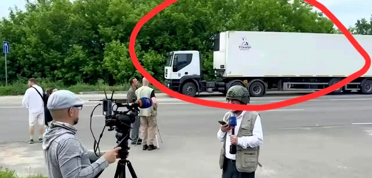 俄公开乌克兰阵亡遗体，乌克兰惨了天呐！一招毙命，俄罗斯这
