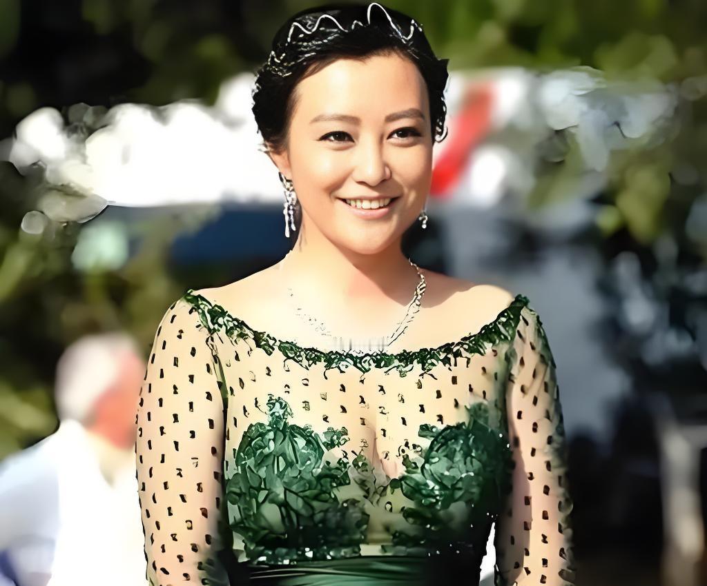 郝蕾和孙俪，谁才是真正的大女主？娱乐圈里郝蕾一直是难以超越的存在，大气中带着