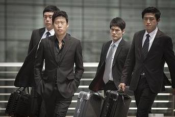 必须警惕，值得反省！中国抓捕大量间谍，本以为是被外国人蛊惑，结果几乎全是主动投靠