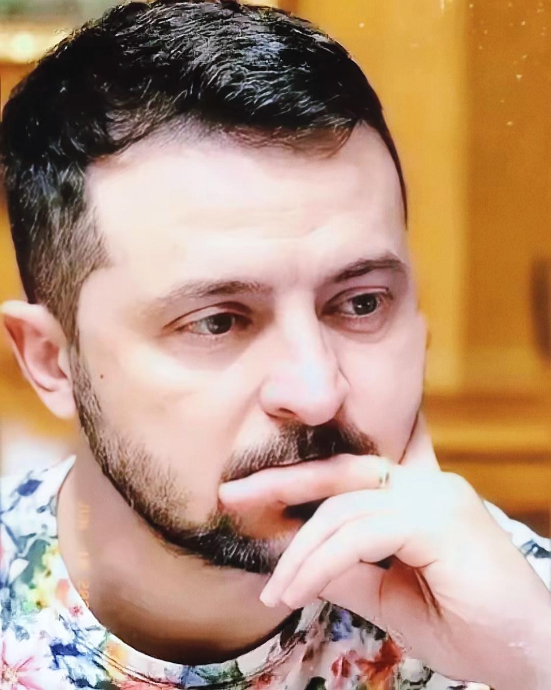 乌克兰正式宣告了！11月26日，乌克兰总统泽连斯基通过官方频道发布重磅声明，宣