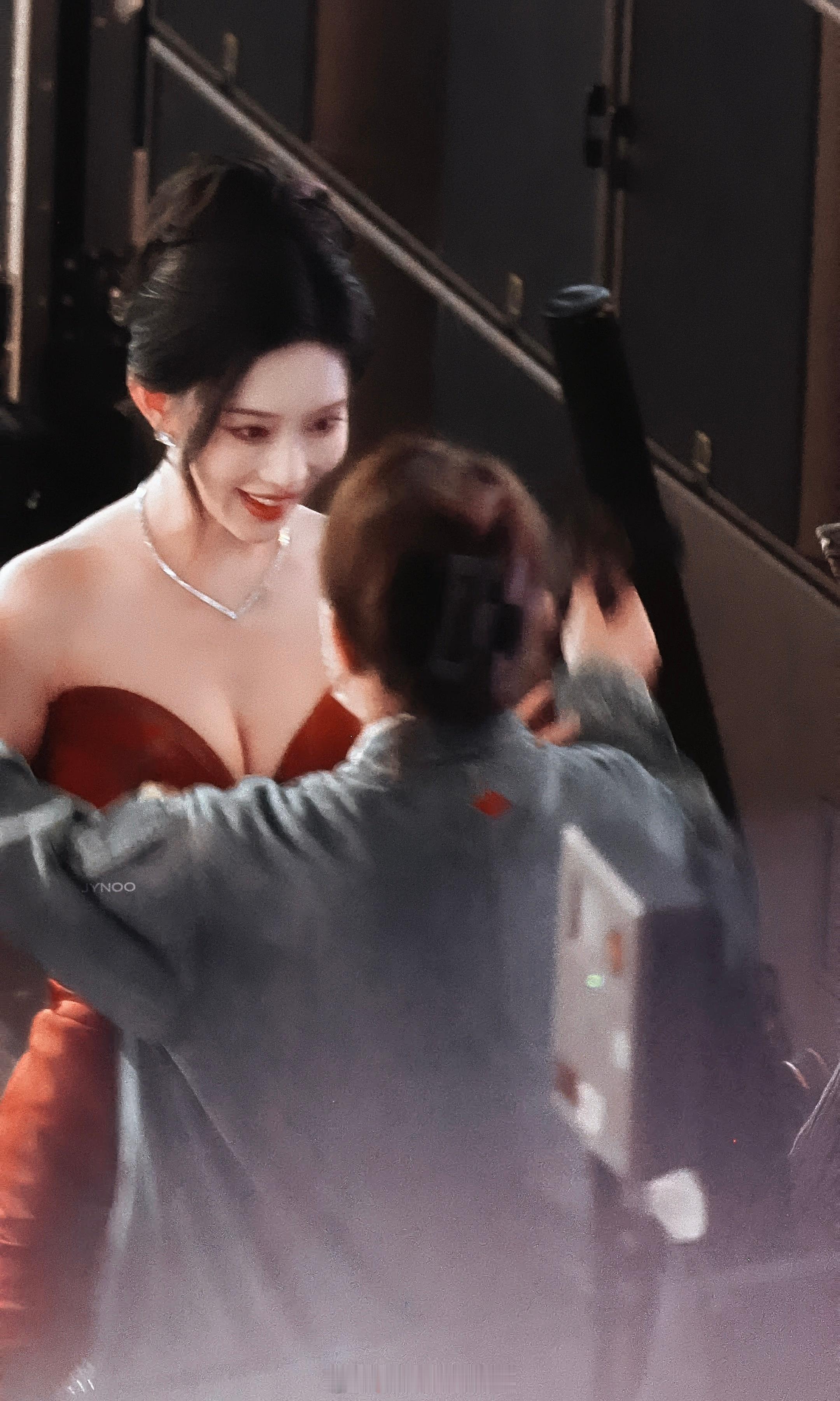 孟子义尖叫之夜内场饭拍合辑：孟孟这个身材