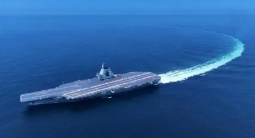 中国海军将打破常规、抢跑未来？谁能想到，福建舰还没正式服役，它的“年轻搭档”四川