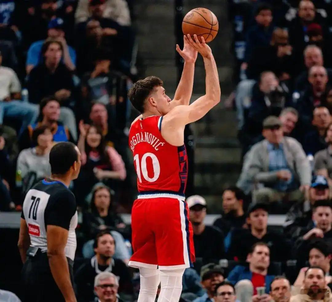 博格丹这伤成玄学了，每日观察半个月，这个赛季的他是犯了小人折腾得不轻？要么被DN