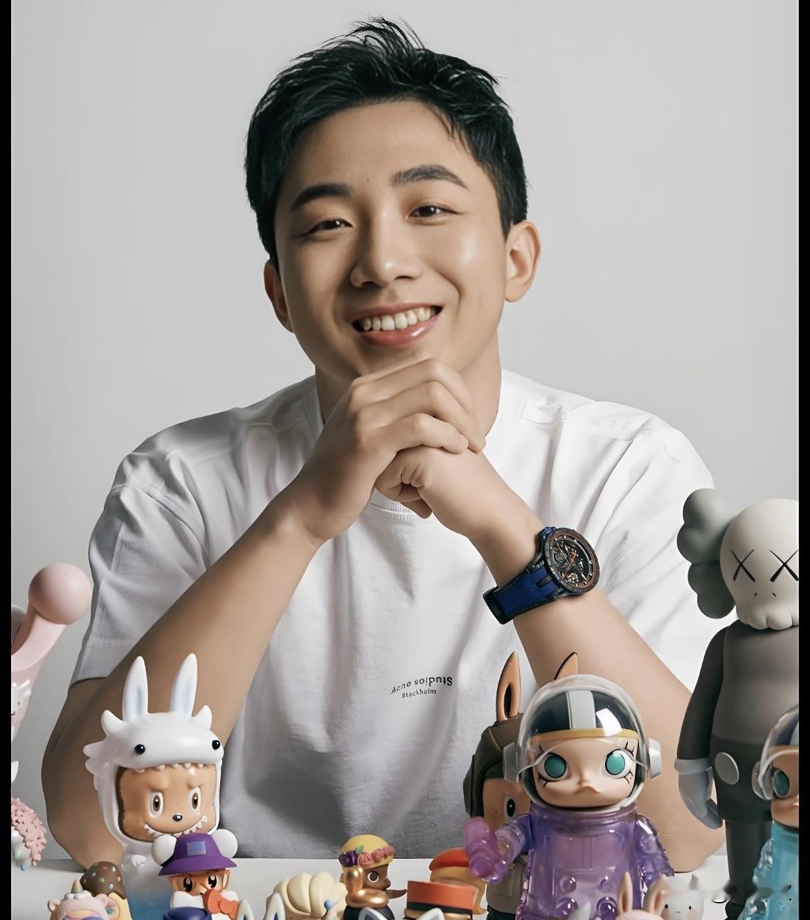 真相瞒不住了，不仅泡泡玛特员工。就连全部网友都知道了，原来泡泡玛特的产品的定