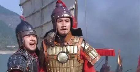 1970年，17岁知青马明辉在河边，不小心看见个陌生姑娘洗澡。他赶紧道歉。姑娘却