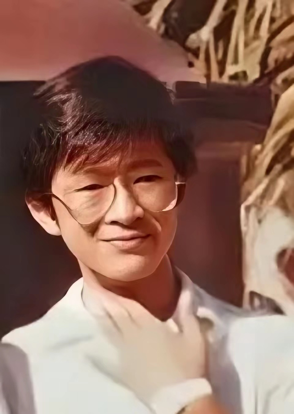 原来古天乐的双眼皮是割的，那个年代就有这么成熟的整容技术了？
