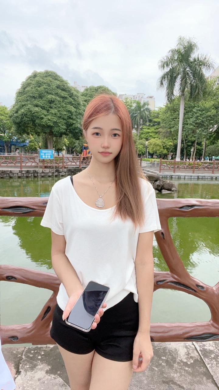 宝 去偷你老婆的钱  我们一起去KTV唱 回忆总想哭 好嘛？