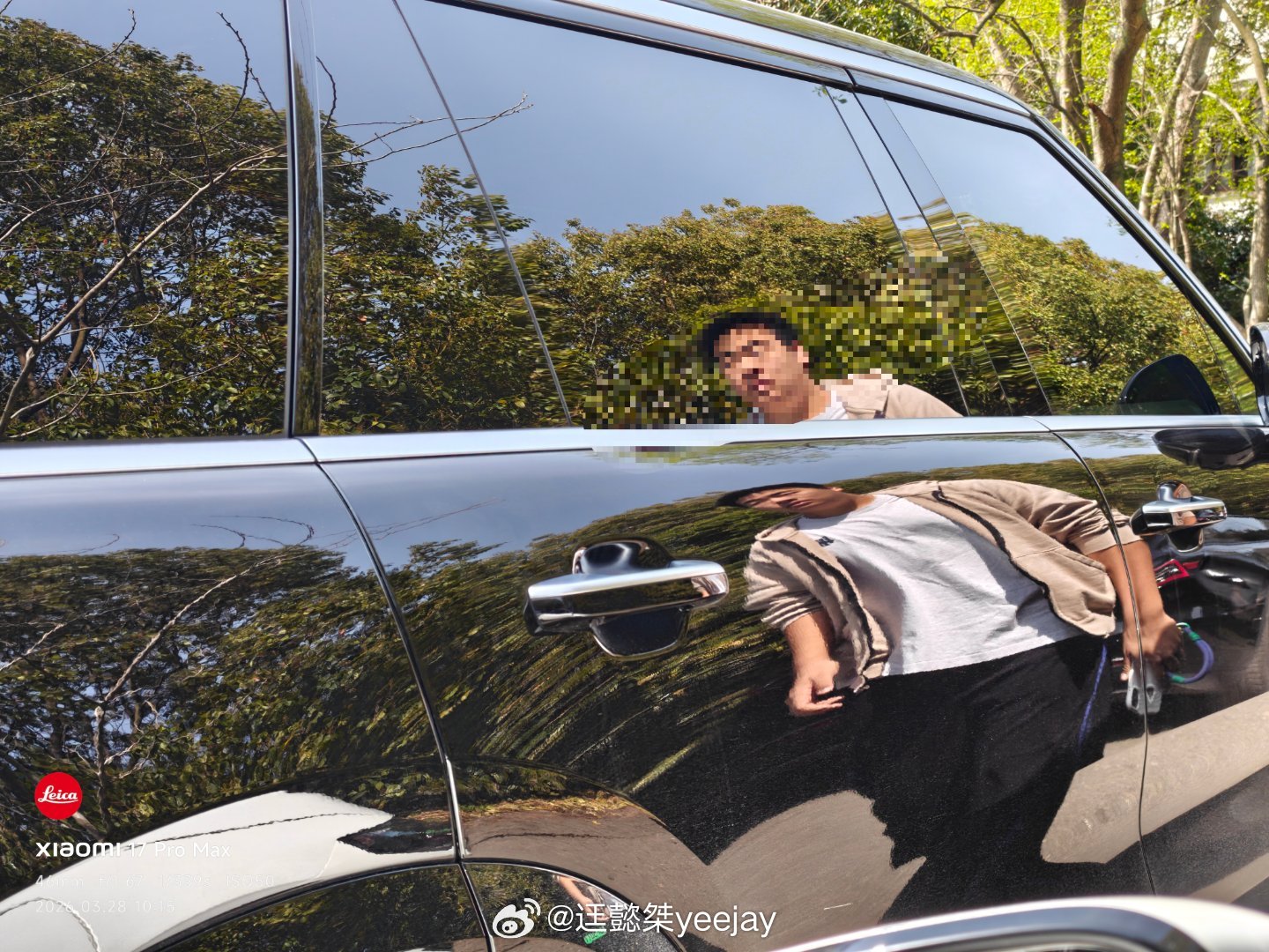 9x没用隐藏门把手，好评极氪9X懿桀