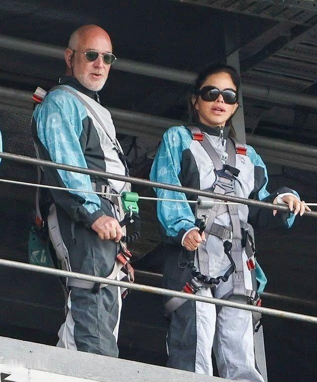 56岁桑切斯近况曝光，身材傲人魅力大增，贝佐斯对她十分痴迷，两人还计划生娃​​