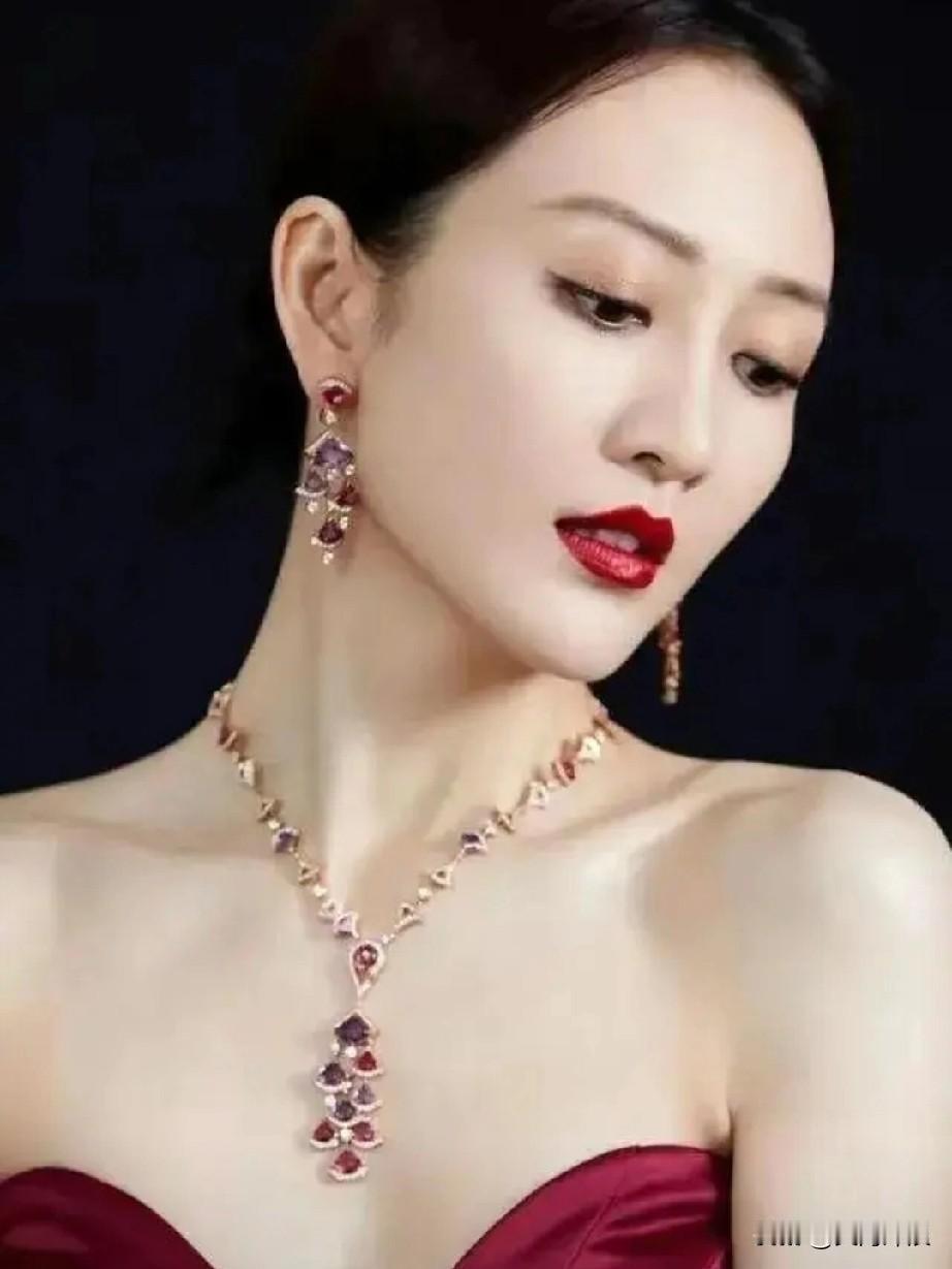 导演说王鸥的表演时常给人带来意想不到的精彩