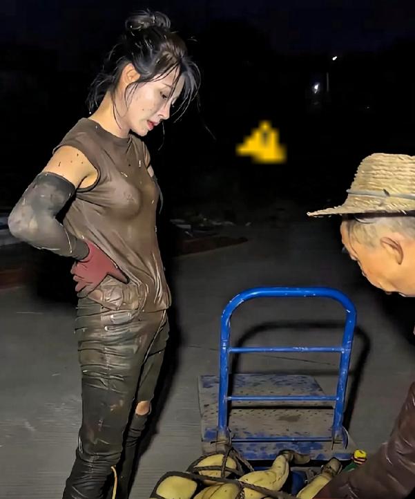 "得妻如此，夫复何求"。这八个字，看得心疼，心酸啊。为什么会这么说呢？事情