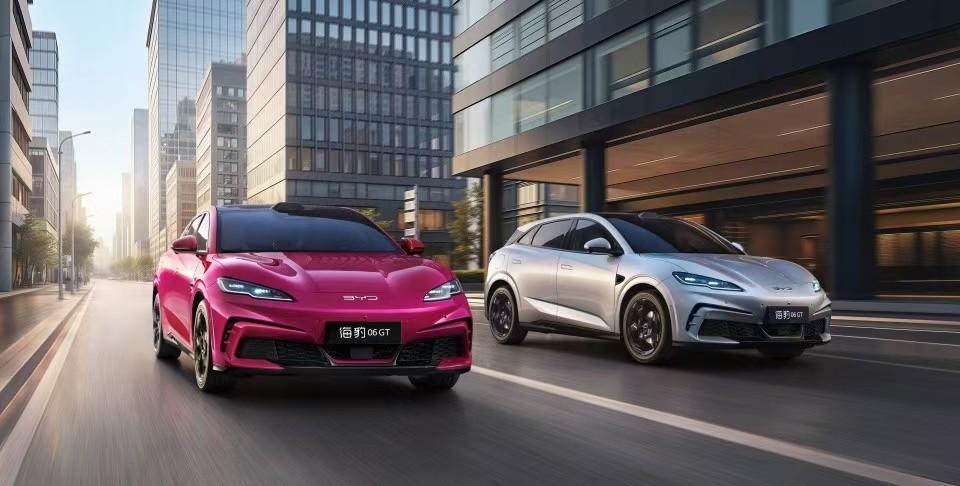 新款比亚迪海豹06GT适合谁？5类人闭眼冲，4类人千万别碰！闪充站还没“满月”