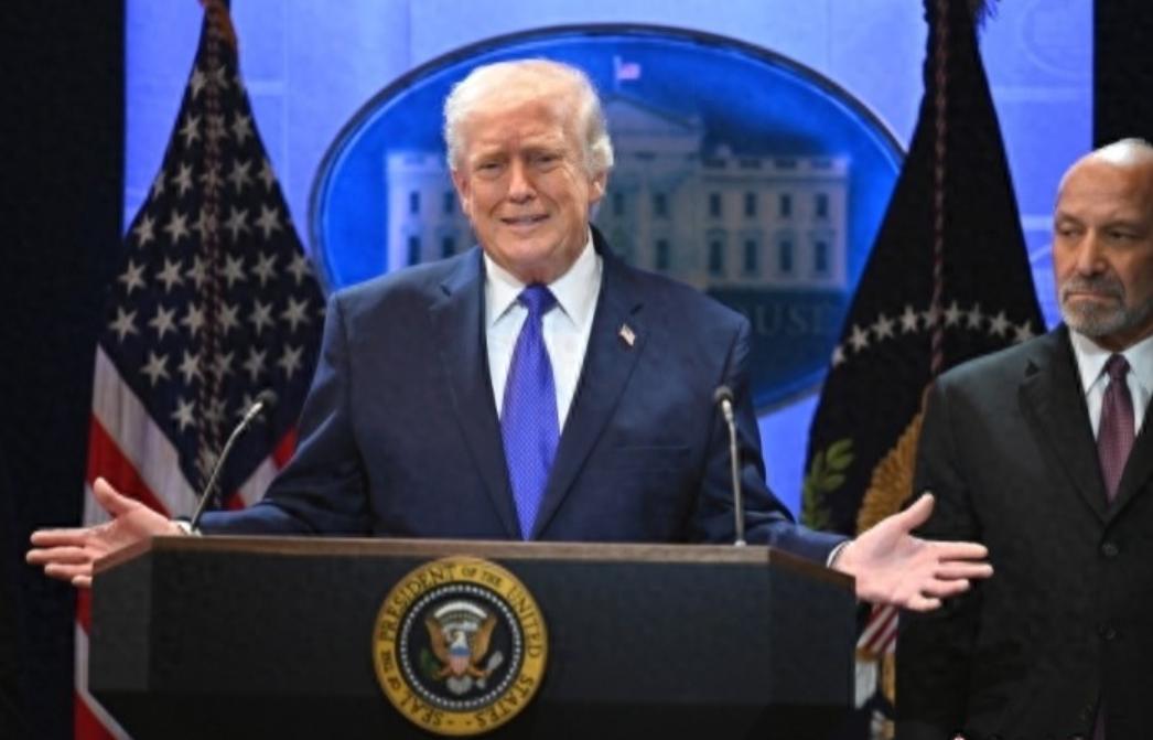 印度天塌了当地时间2月20日，特朗普对外宣称：已经签署了对所有国家征