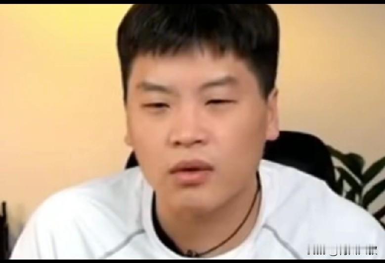 郝帅第一个站出来支持樊振东，他自己也和樊振东沟通了，要去打美国大联盟！他说: