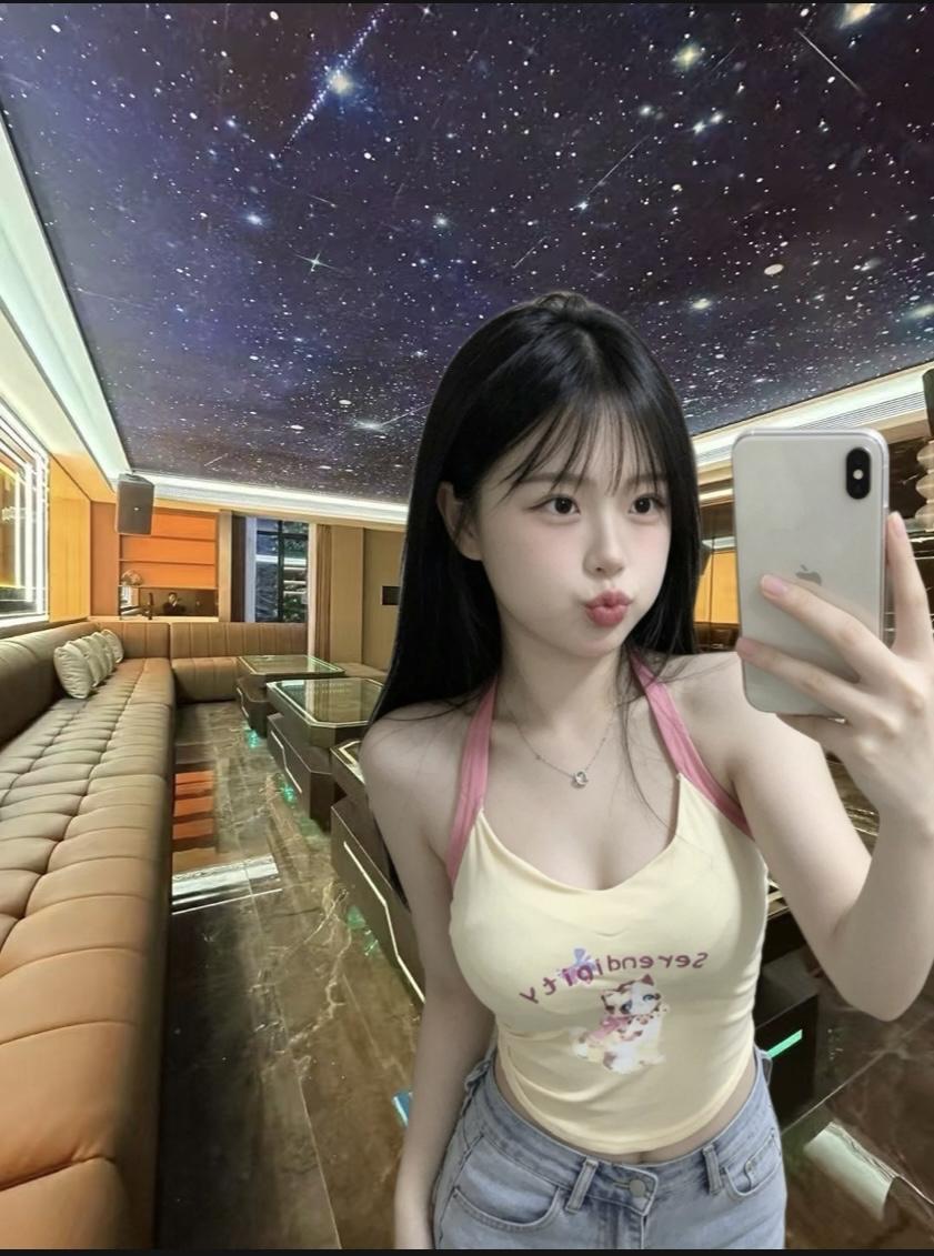 华侨城湖边的联排别墅：365平的产证，住出1200平的生活深圳的房子，产证面
