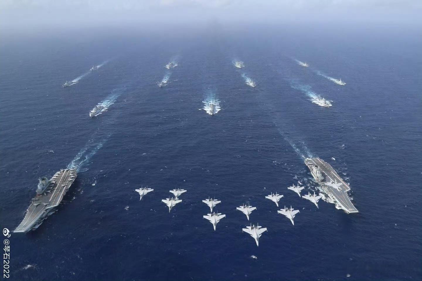 会猎太平洋热点观点17号战斗群自南海已出第一岛链，我军A2战略越来越完善，PC