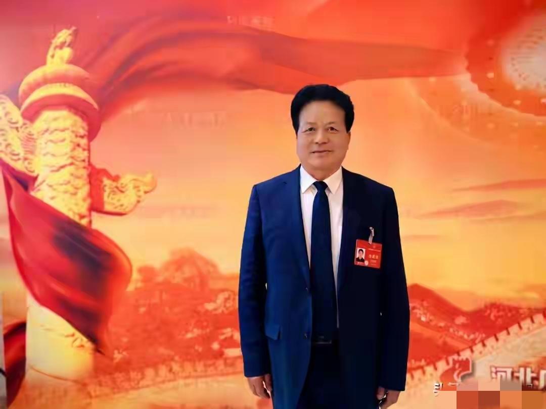 终于有人为被高额彩礼压垮的家庭发声了！全国人大代表石炳启直接建议在全国推行低彩礼