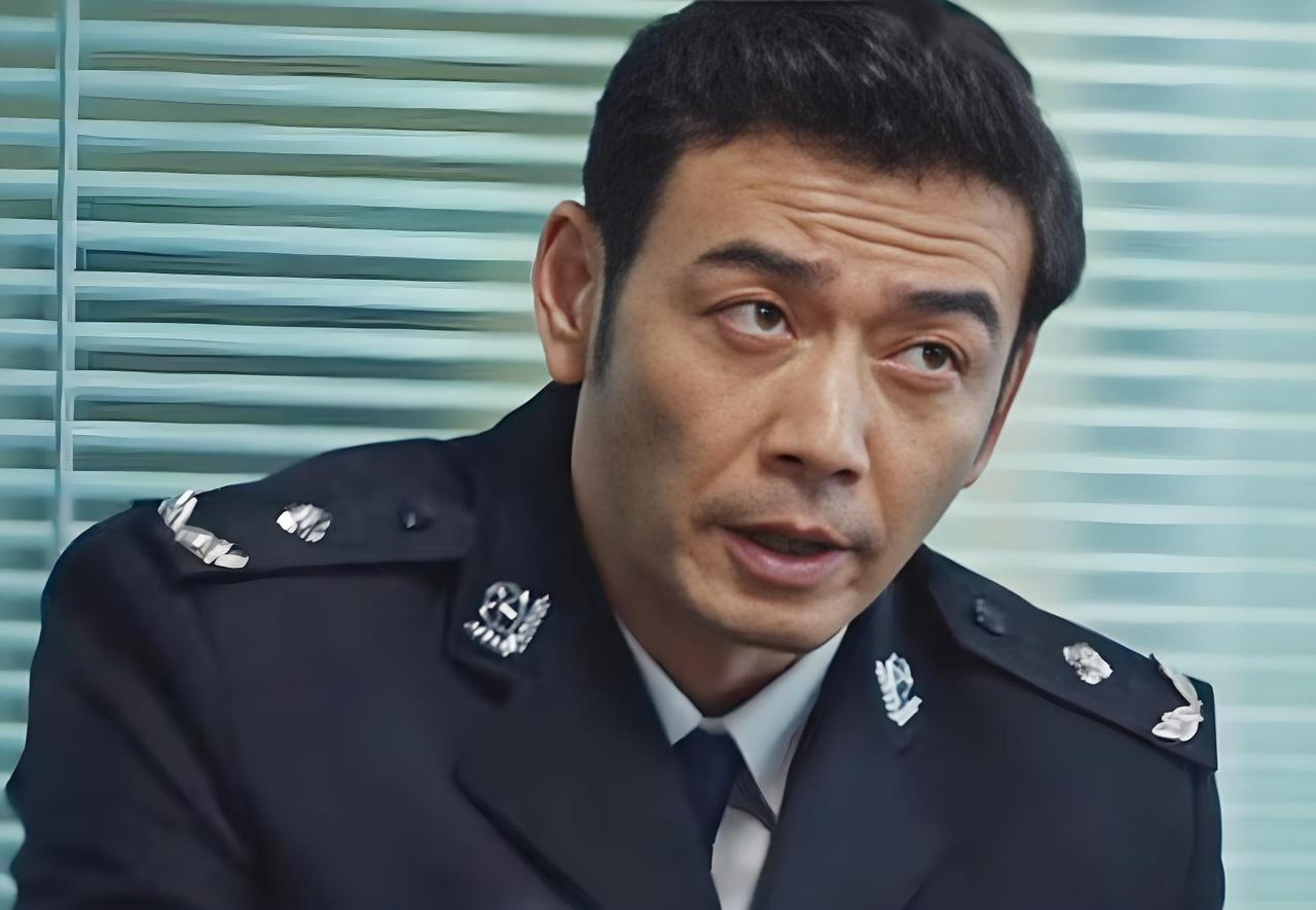 《悬案》：怎么感觉警方在破案过程中似乎并没有起到多大作用！徐亮作案四次，从1