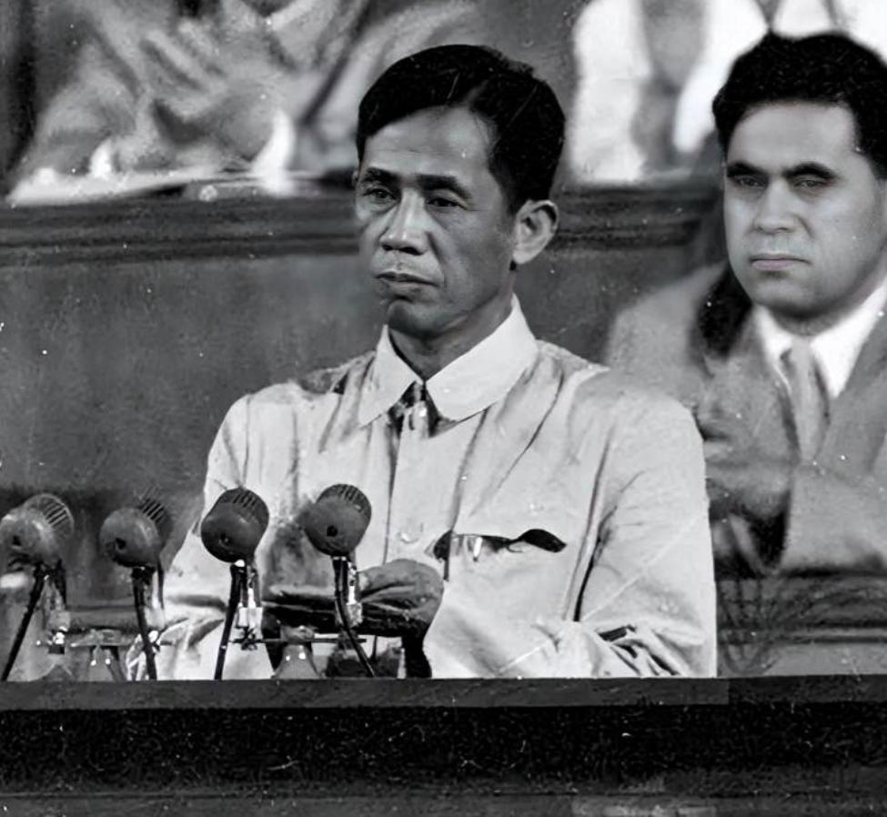 越南扔掉26万"垃圾"，中国捡回千亿财富。1978年，越南做了一个让他们后悔半个