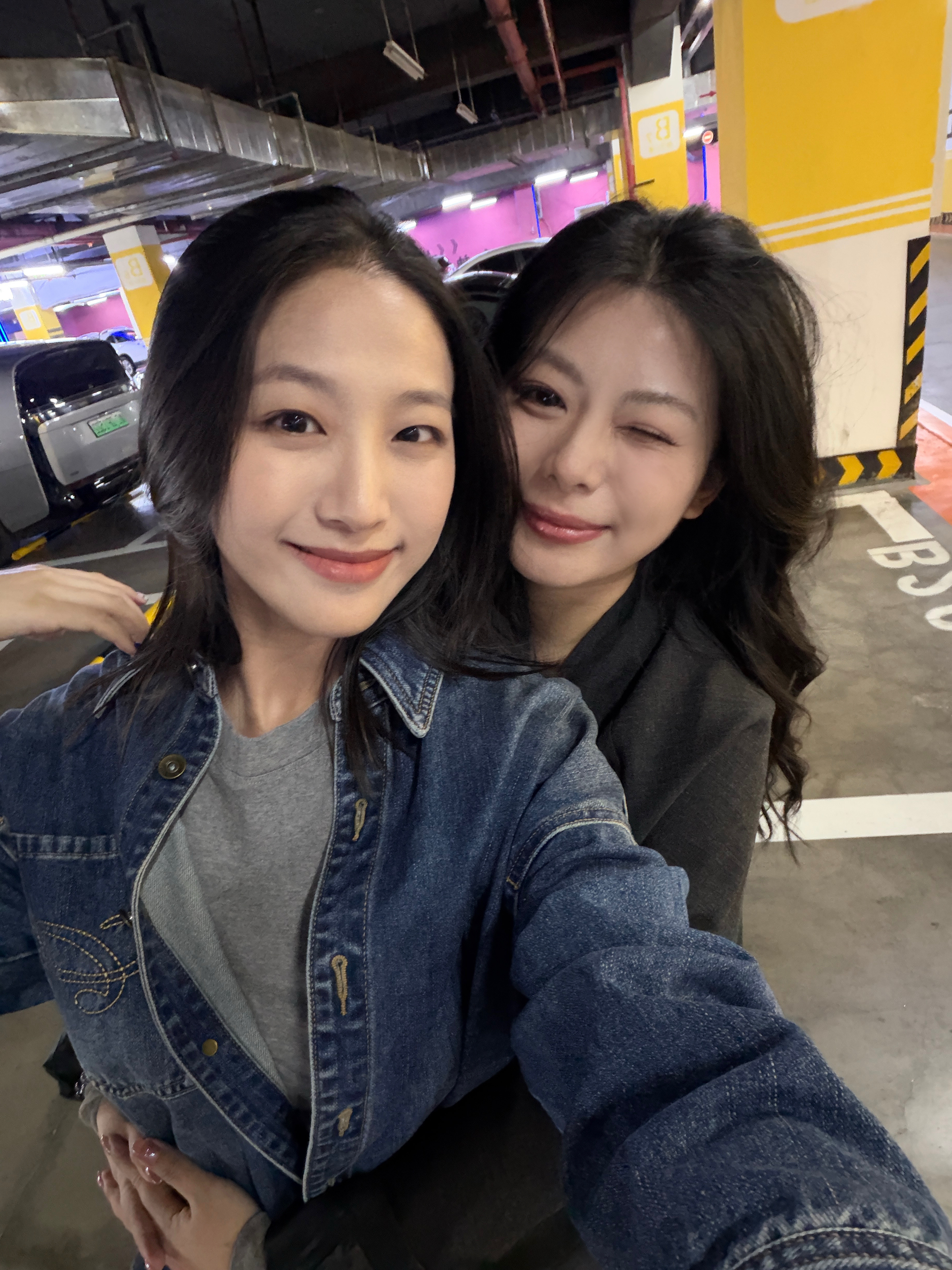 评论“美女”送不锈钢盆🤤​​​