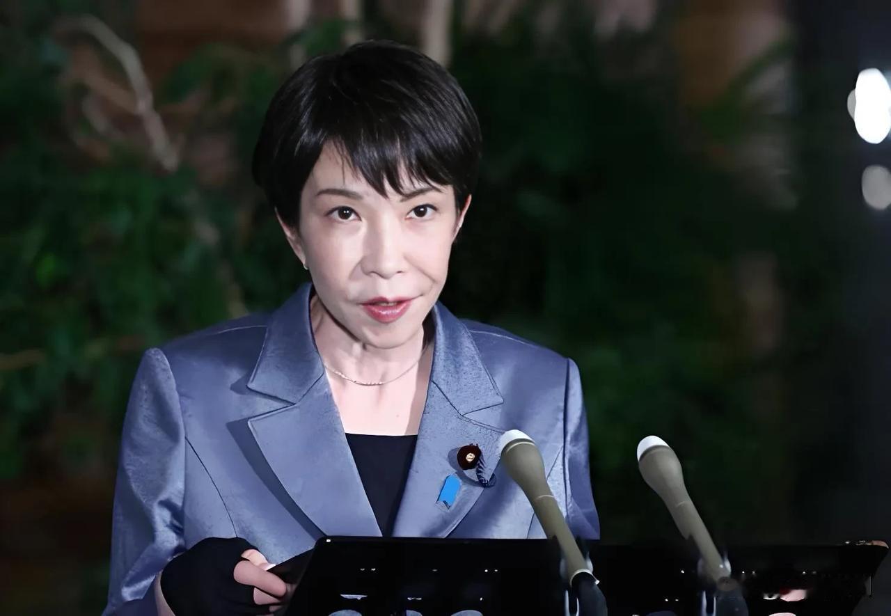 不少国人依旧心存侥幸，觉得日本受和平宪法束缚，掀不起风浪。可对照近期一系列动作就