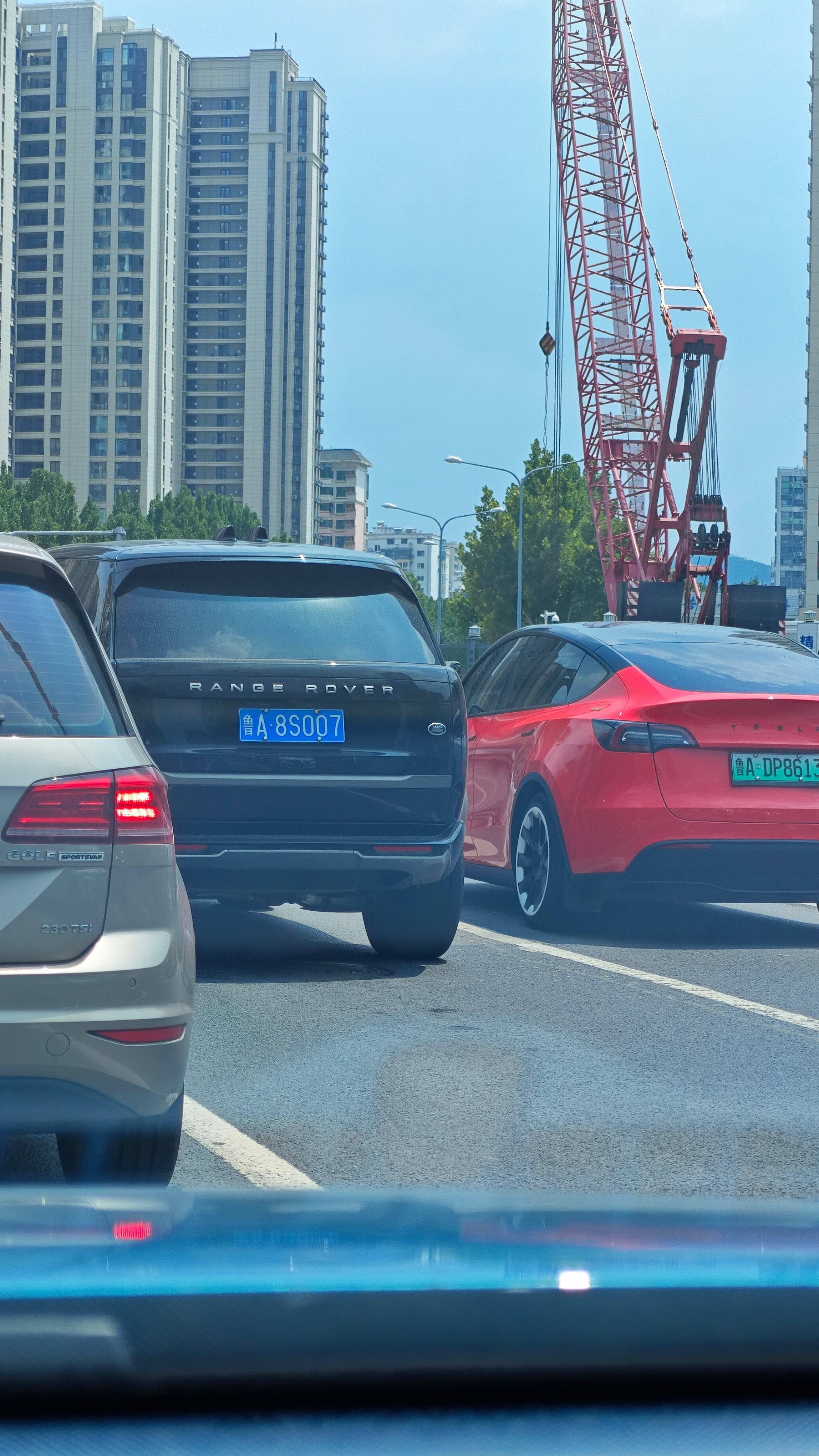 为啥人家的车牌都这么非常6+1呢​​​