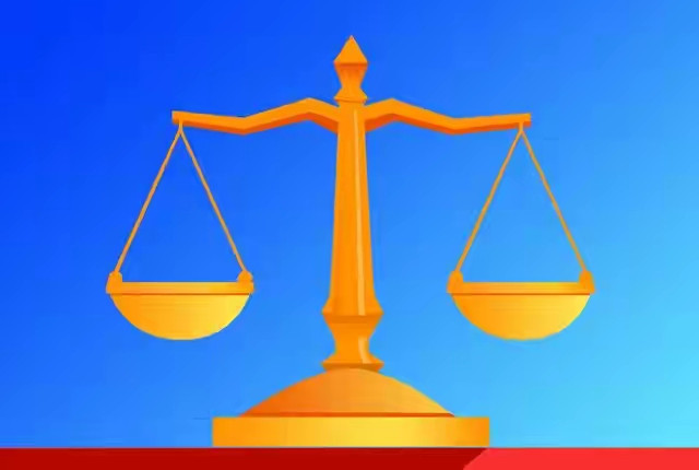 刀刃向内清毒瘤，冤假错案终追责。司法公正为人民，国法严明社会安。