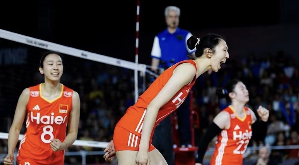 世锦赛开门红。中国女排3-1逆转墨西哥女排，本场比赛庄宇珊拿下全场最高的23分。